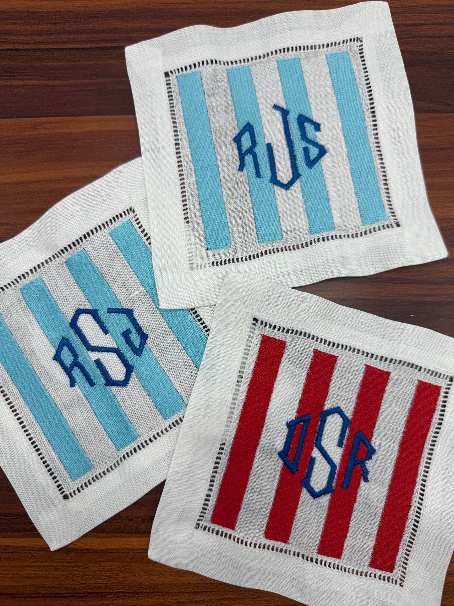The Hamptons | Set of 4 Custom Linen Coasters with Diamond Monogram