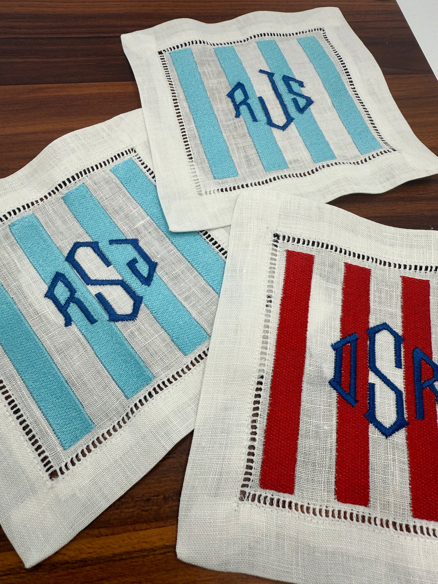 The Hamptons | Set of 4 Custom Linen Coasters with Diamond Monogram