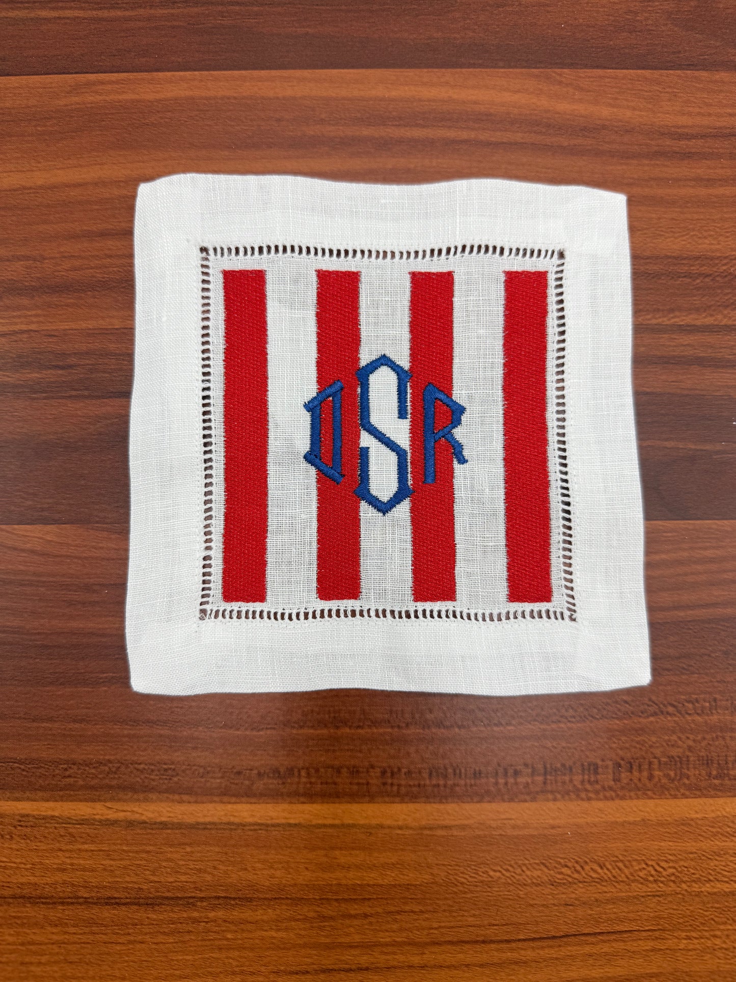The Hamptons | Set of 4 Custom Linen Coasters with Diamond Monogram