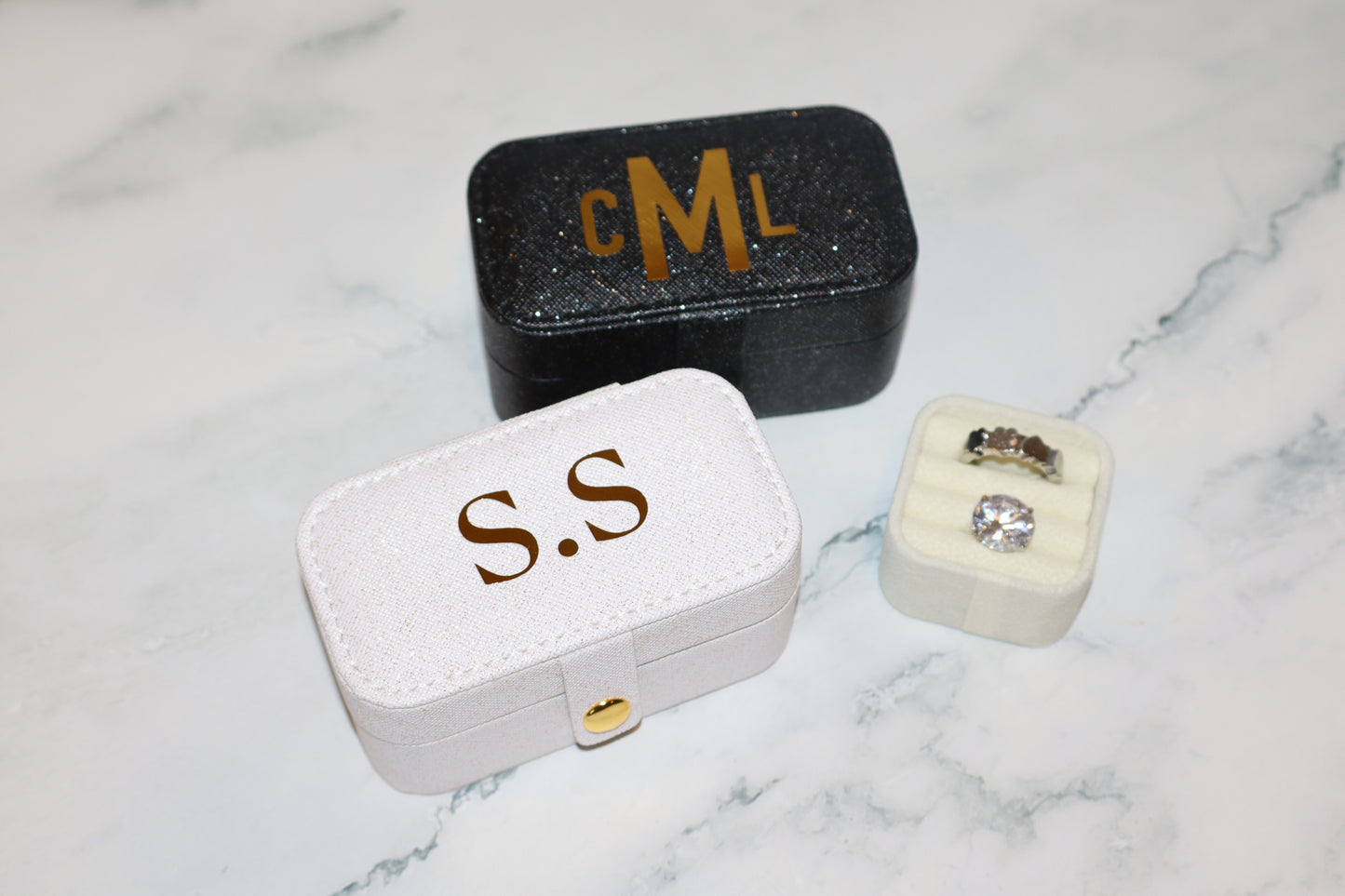 The Milan Mini Jewelry Box – Personalized Small Travel Jewelry Case with Gold or Silver Name, Custom Gift for Her