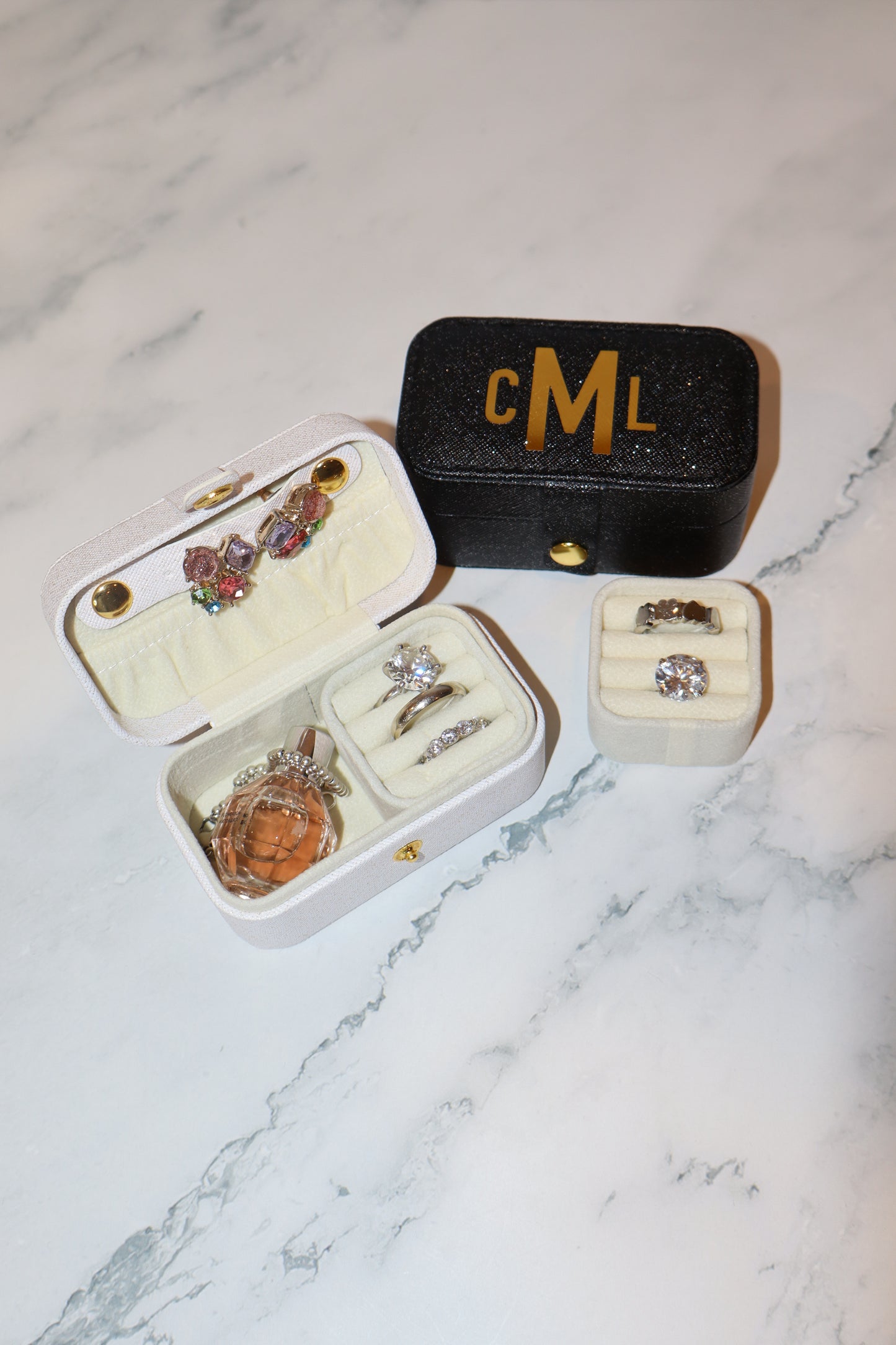 The Milan Mini Jewelry Box – Personalized Small Travel Jewelry Case with Gold or Silver Name, Custom Gift for Her