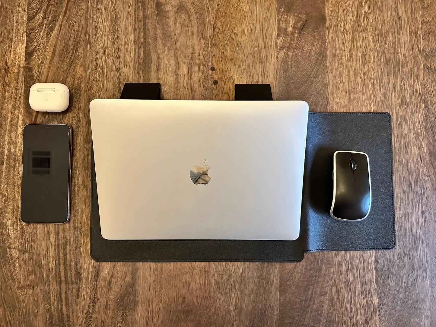 “Black PU leather personalized laptop case set for 14/15 inch laptops.”