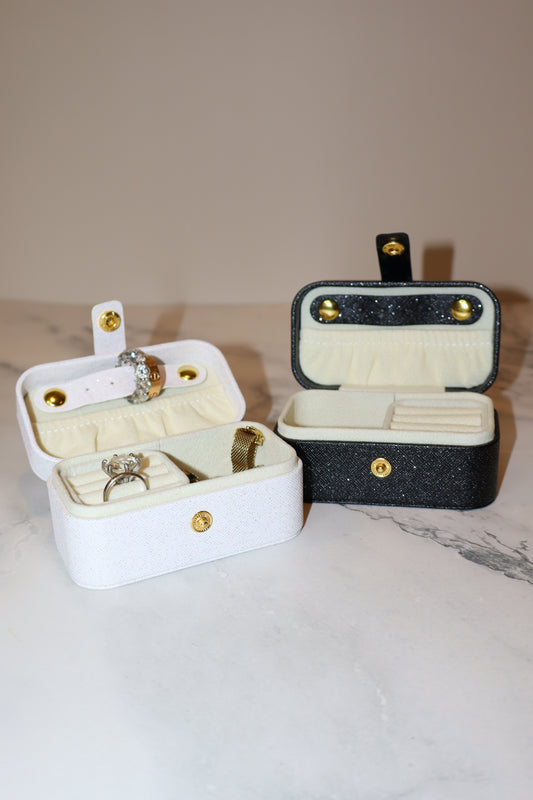 The Milan Mini Jewelry Box – Personalized Small Travel Jewelry Case with Gold or Silver Name, Custom Gift for Her